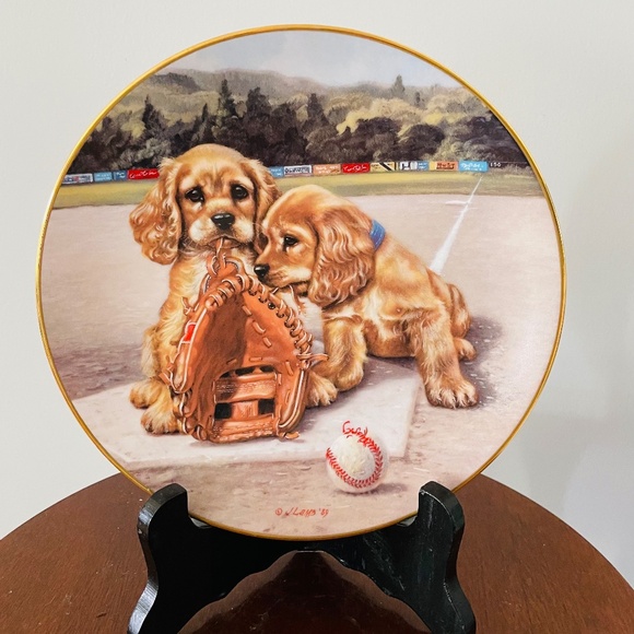 A J. Lamb signed decorative plate with two cocker spaniel puppies - Picture 1 of 4